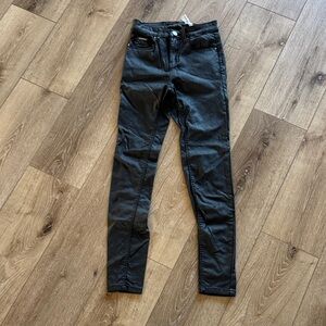 Stylish Black Skinny faux leather pants